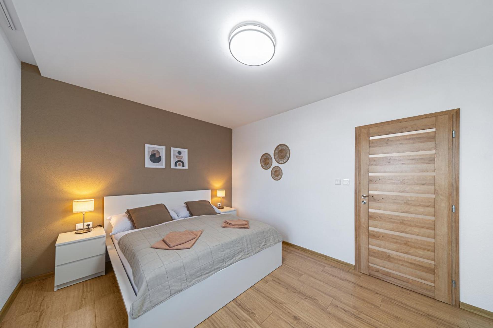 Tower Apartments Orchid & Amber Spišská Nová Ves 外观 照片