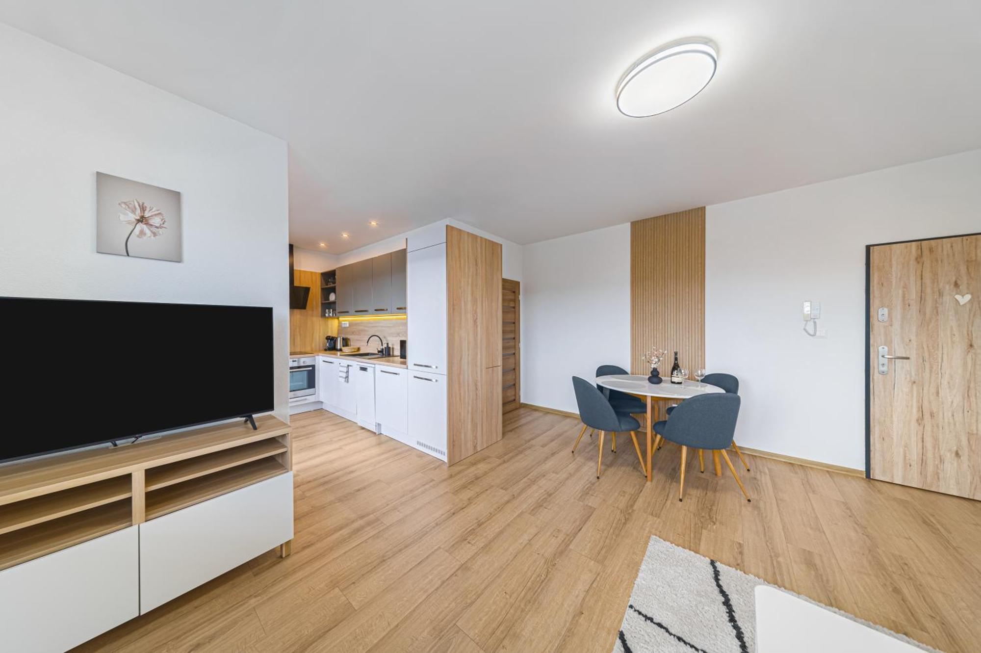 Tower Apartments Orchid & Amber Spišská Nová Ves 外观 照片